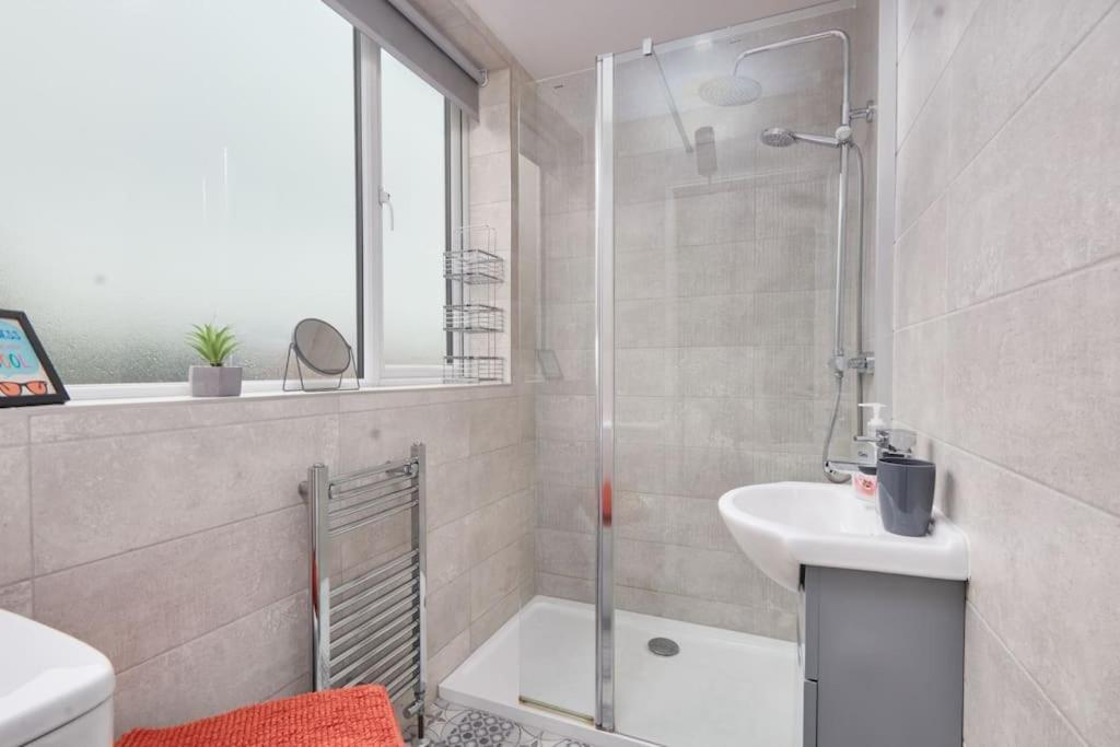 Apartmán Haw Hill House - Modern 4 Bed Normanton  Exteriér fotografie
